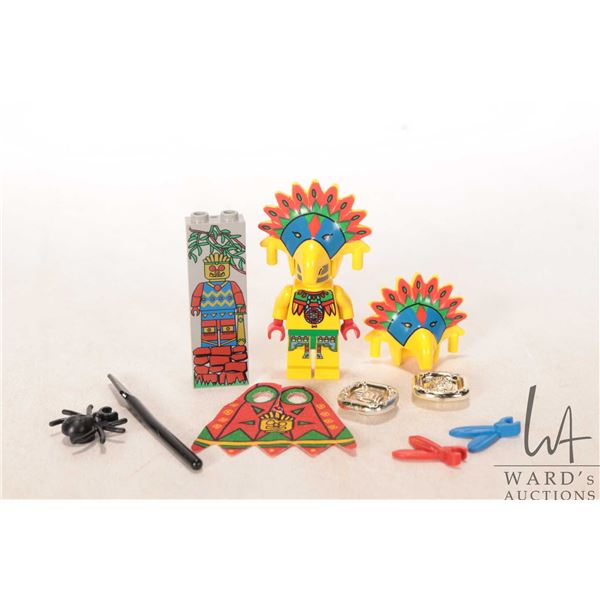 Lego "Adventures Jungle" minifgure Achu with 2 head pieces, spear, 2 sun disks, jungle ruins piece, 