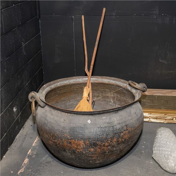 Large Copper Cauldron