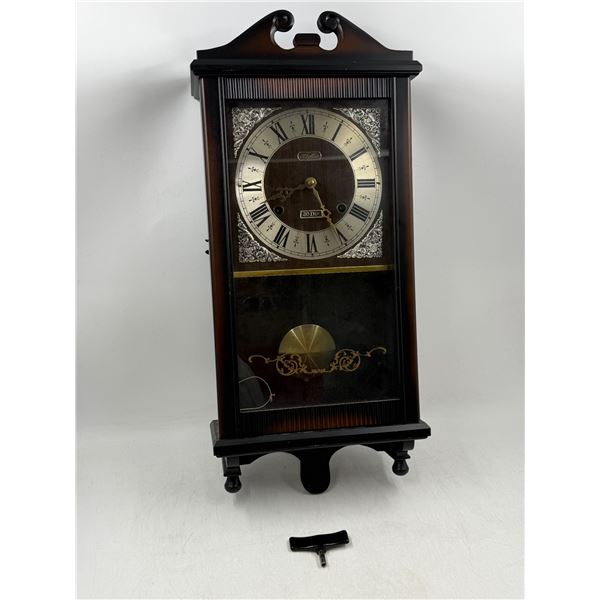 VTG Rhythm Wind Up Clock