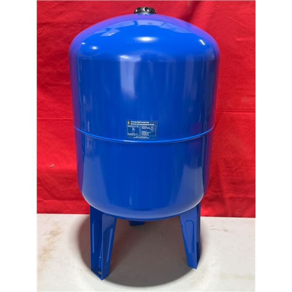 Power Fist 26.4 Gallon Water Pressure Tank