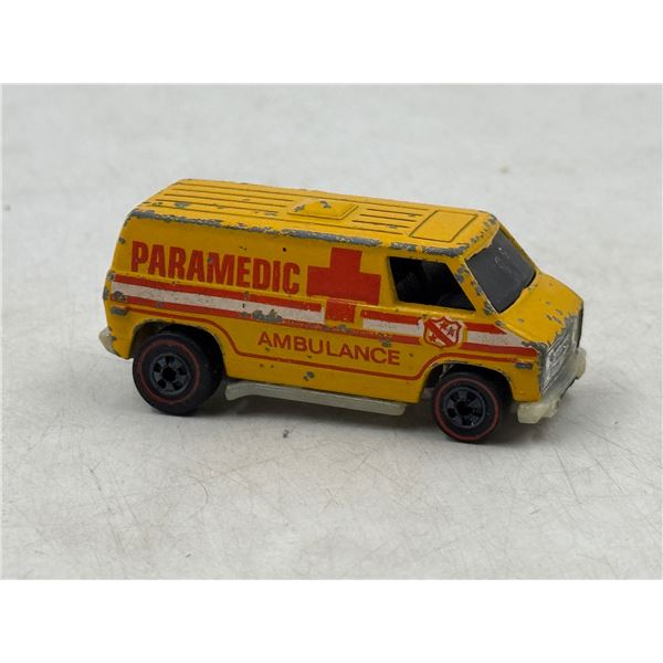 1974 Hot Wheels Redline Paramedic Ambulance