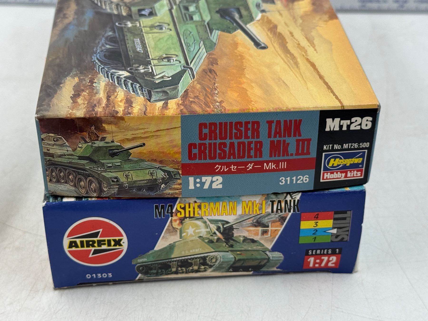 2 Unbuilt Military Model Kits w/ Crusader Mk. III & M4 Sherman Mk I Tank