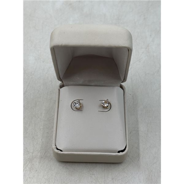 Pair of 9 Ct. Cubic Zirconium Stone Earrings