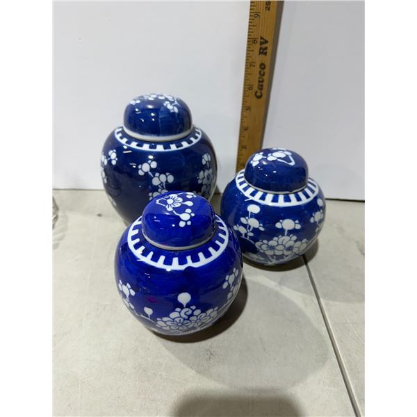 Ginger jars