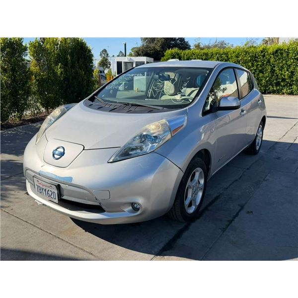 NISS LEAF 2012 SALV T/DONATION
