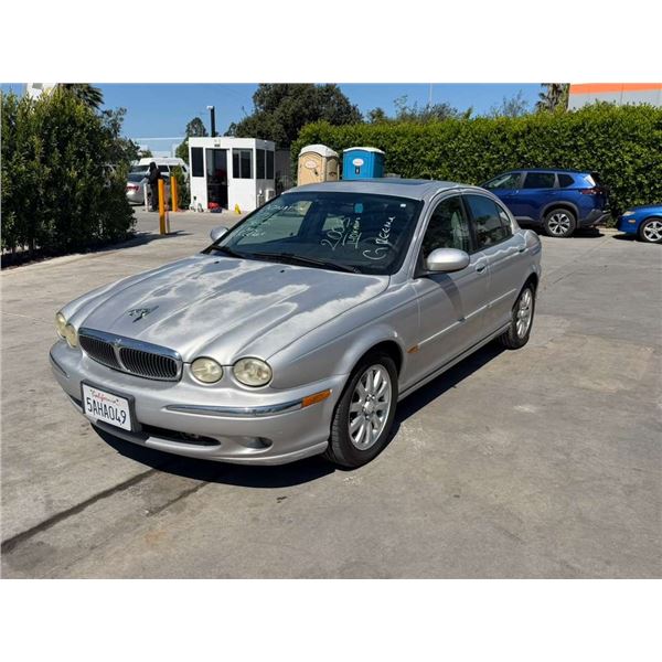 JAGU X-TYPE 2003 T-DONATION