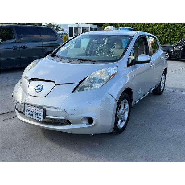 NISS LEAF 2011 T-DONATION