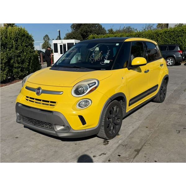 FIAT 500L 2014 O/S-WAIT/TITLE