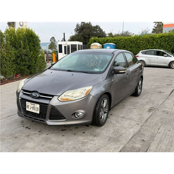 FORD  FOCUS 2014 O/S T-DONATION