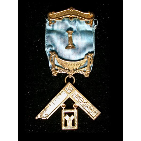 Cornwall Ontario Masonic Lodge Silver Medal 1957