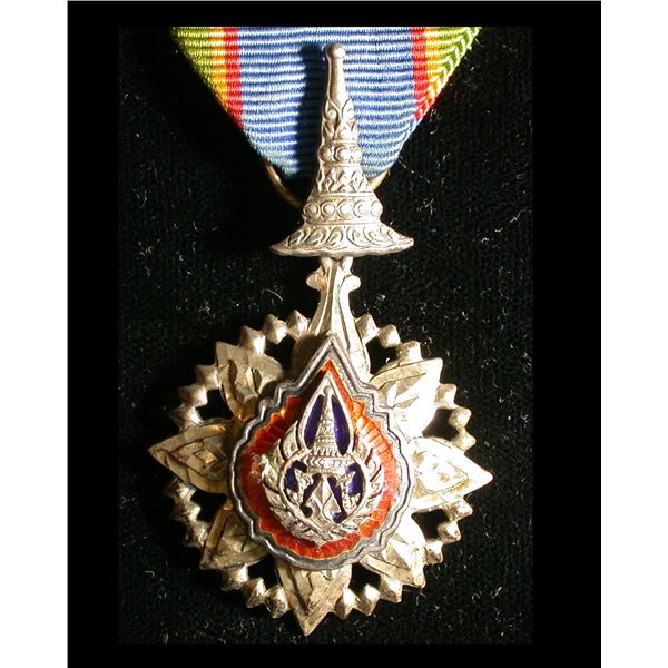 Thailand Order of the Crown Medal, 5th Class