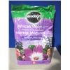 Image 1 : Two 8.8 L Bags Of Miracle Gro African Violet Potting Mix