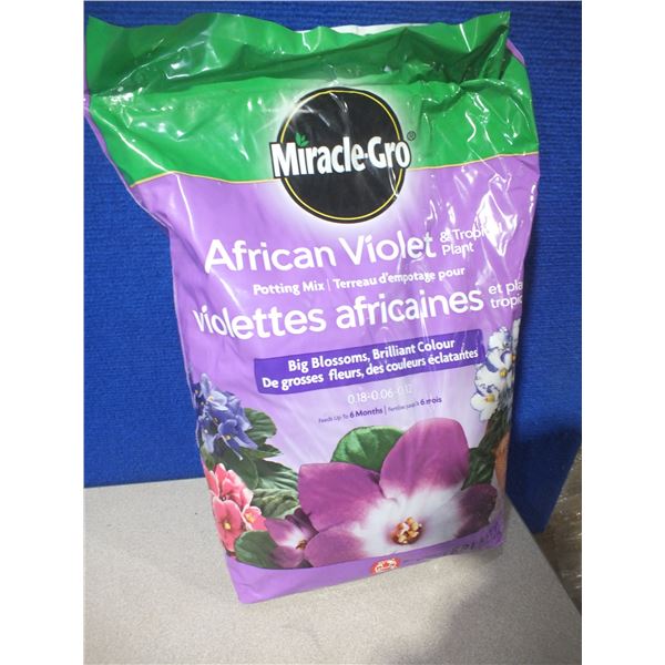 Two 8.8 L Bags Of Miracle Gro African Violet Potting Mix