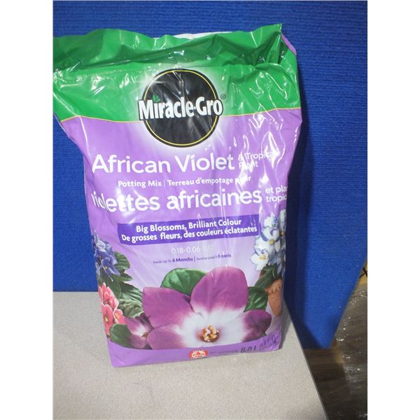 Two 8.8 L Bags Of Miracle Gro African Violet Potting Mix