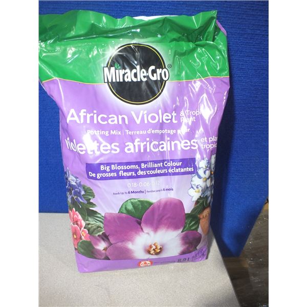 Two 8.8 L Bags Of Miracle Gro African Violet Potting Mix