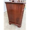 Image 5 : ETHAN ALLEN GEORGIAN COURT CHERRY DRESSER WITH A MATCHING TRI-FOLD MIRROR