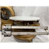 Image 7 : ANTIQUE STIMPSON MEAT SCALE