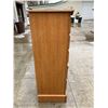 Image 4 : OAK 5-DRAWER CHEST OF DRAWERS DRESSER (SIMILAR TO LATERAL DRESSER IN LOT 12)