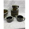 Image 4 : VINTAGE PFALTZGRAFF COPPER GREEN DRIP GLAZE POTTERY SET