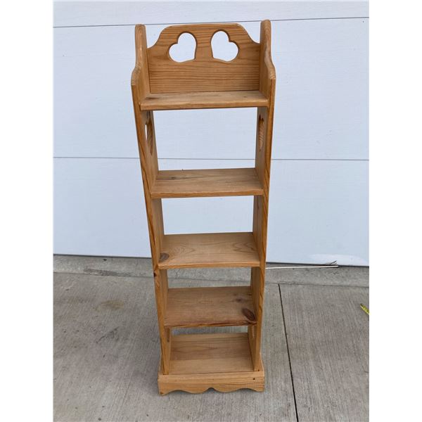 FARMHOUSE COUNTRY-STYLE HEART CUTOUT DISPLAY SHELF