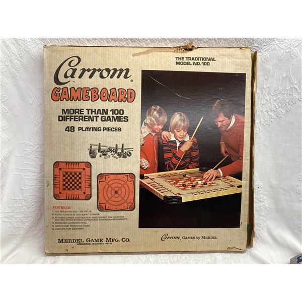 VINTAGE CARROM GAMEBOARD