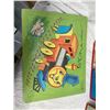 Image 9 : VINTAGE COLLECTIBLE TOYS, BOOKS, AND PUZZLES