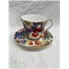 Image 18 : VINTAGE TEACUPS AND SAUCERS
