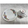 Image 25 : VINTAGE TEACUPS AND SAUCERS