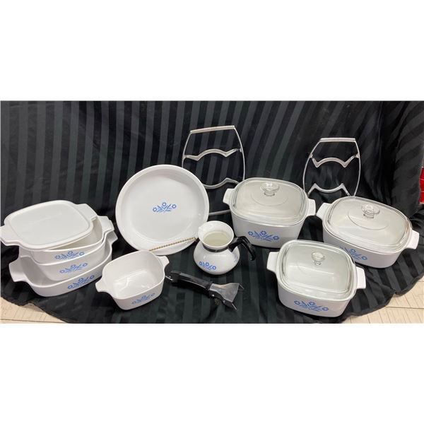 VINTAGE CORNINGWARE COOKWARE IN THE ICONIC "BLUE CORNFLOWER" PATTERN