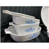 Image 2 : VINTAGE CORNINGWARE COOKWARE IN THE ICONIC "BLUE CORNFLOWER" PATTERN