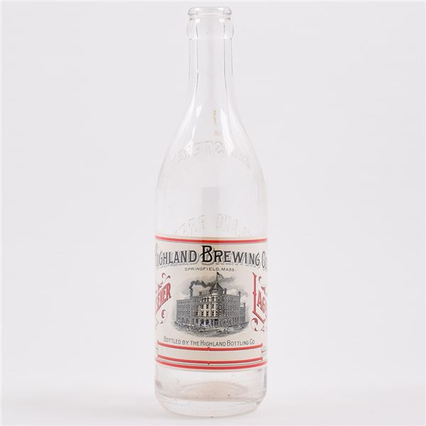 Highland Pilsener Lager Pre-Prohibition FACTORY SCENE Embossed Bottle RARE MINTY