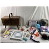 Image 1 : Sewing & Knitting Lot