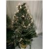 Image 6 : Christmas Decor
