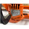 Image 3 : Black & Decker Electric Hedge Trimmers