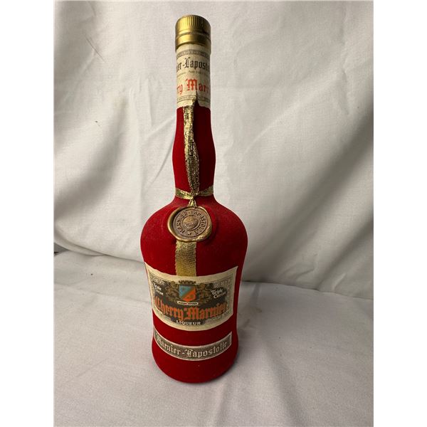 Marqve Déposée Cherry Marnier Liqueur
