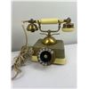Image 2 : VIntage Telephones