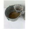Image 2 : Galvanized Pails