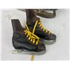 Image 2 : Retro Ice Skates