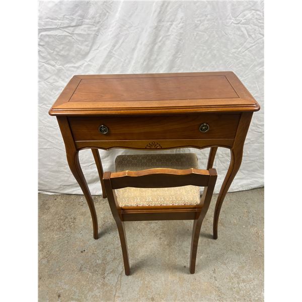 Vanity Table & Chair
