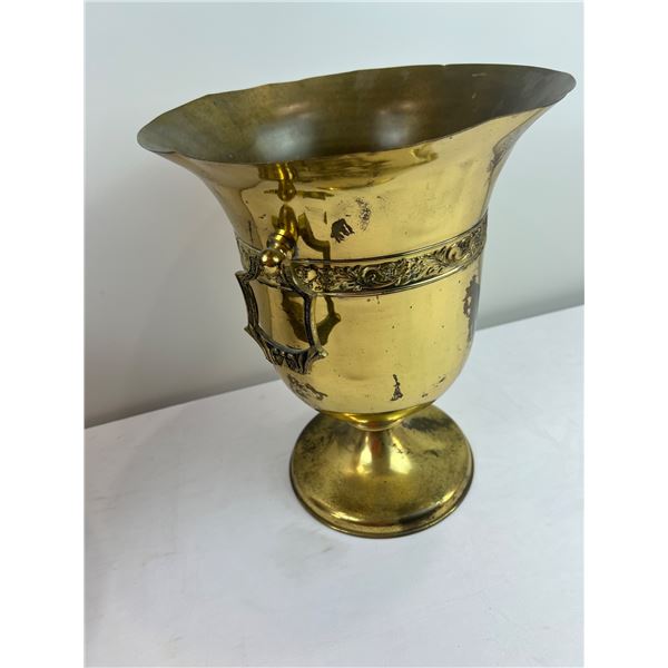Large Brass Coloured Bucket