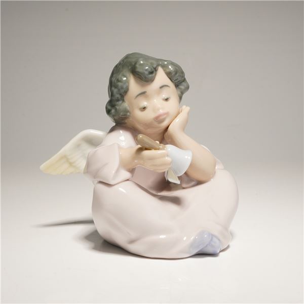 Lladro Porcelain Figurine, Heavenly Chimes 01005723