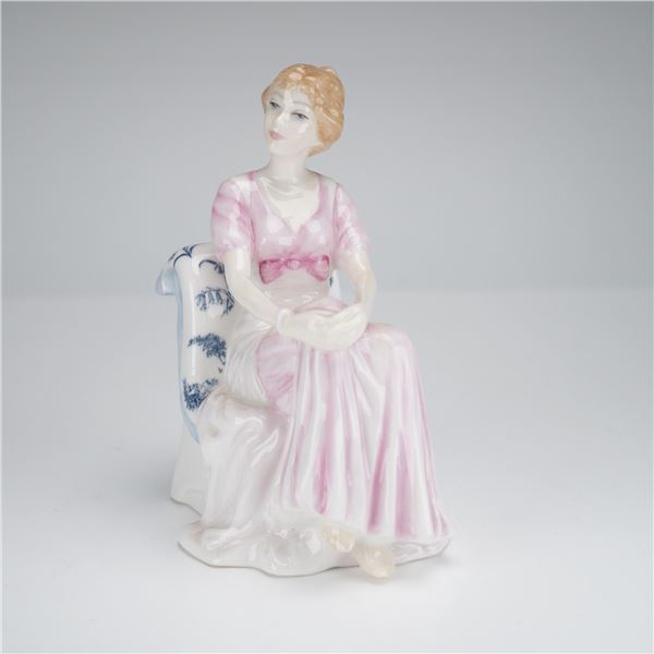 Royal Albert Bone China Figurine Bluebell RA2