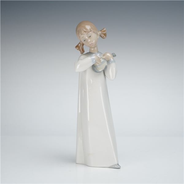 Lladro Porcelain Figurine Girl With Guitar Model 4871
