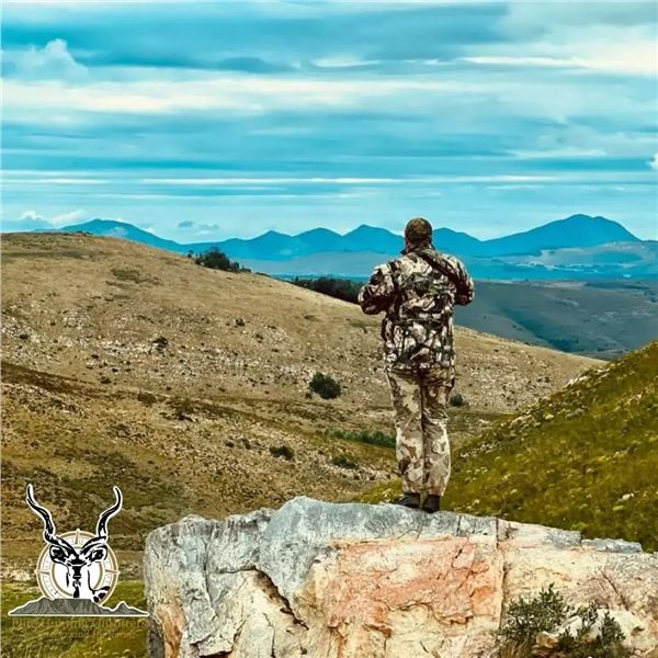 South Africa, 10 day, 2 hunters or 1 hunter and 1 observer, 4 trophy animals