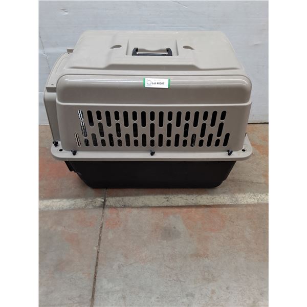 "Top Paw" Pet Carrier - 26x20x20" - Pickup Only