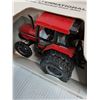 Image 3 : 1:32 ERTL CASE Tractor with Mechanical Front Drive (NIB)