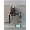 Image 1 : Trailer Ball Coupler & Manual Hand Winch