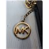 Image 3 : Michael Kors Large Lillie Shoulder Bag-cannot authenticate