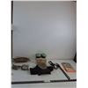Image 1 : Hearing Protection, Knee Pads, Heating Element- Consigner States Working, Misc.