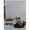 Image 2 : Hearing Protection, Knee Pads, Heating Element- Consigner States Working, Misc.